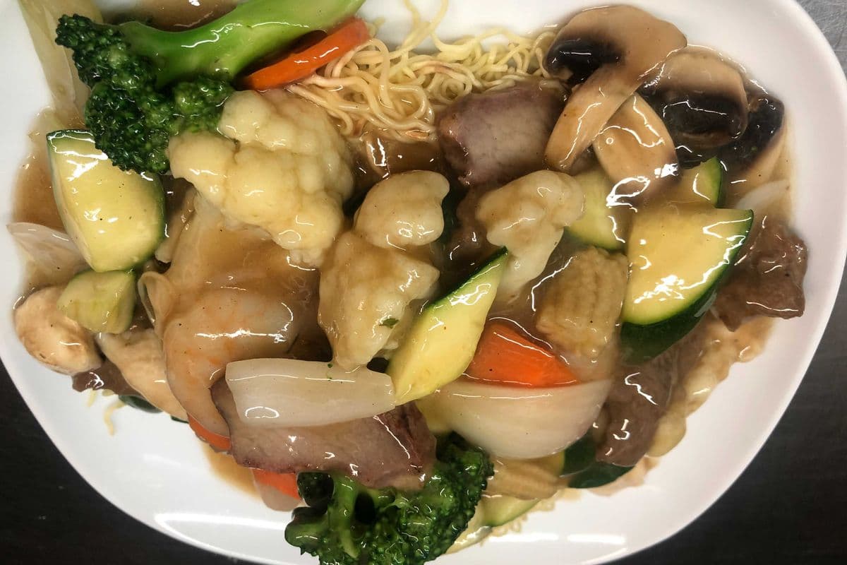 Cantonese Chow Mein