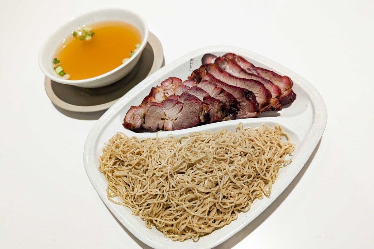 111 BBQ Pork with Noodle 叉燒撈麵