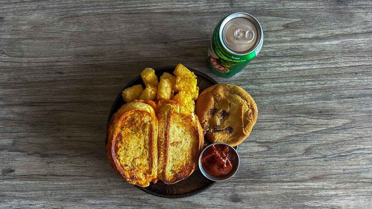 Buffalo Wing Grilled Cheese Combo