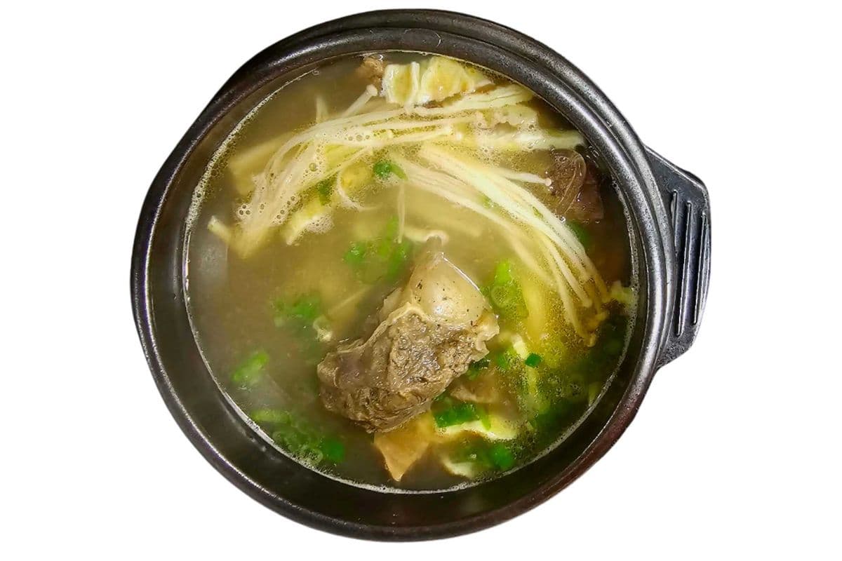 Galbitang (Beef Short Rib Soup)