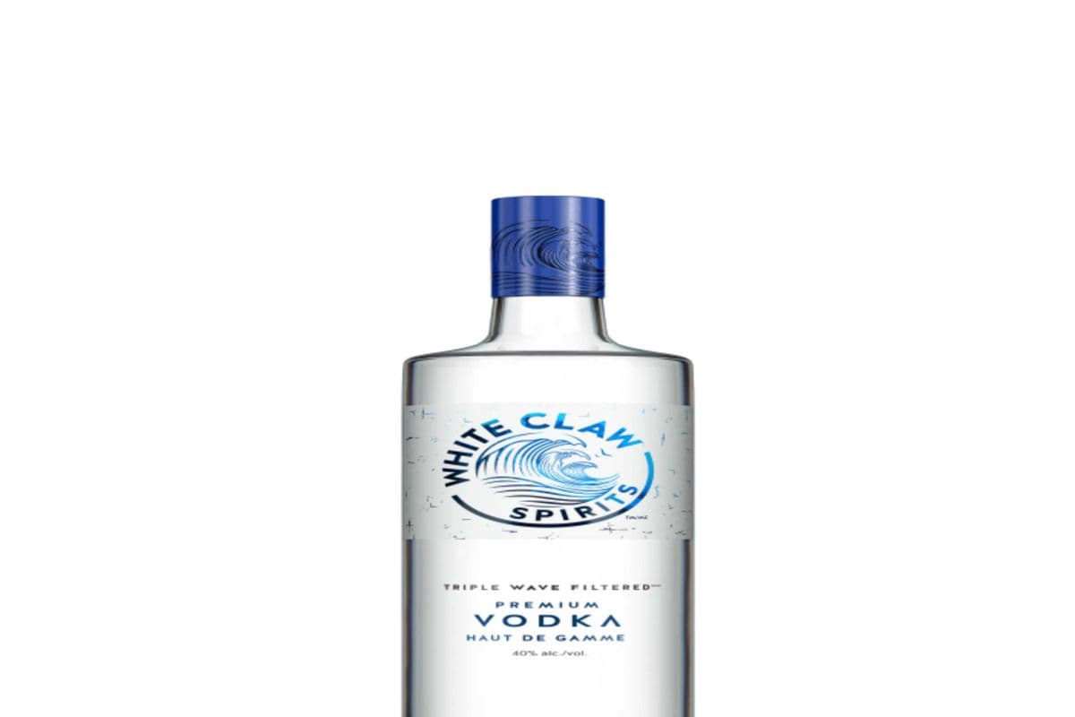 WHITE CLAW PREMIUM VODKA (1 x 750ML) (1 x 750 ML)