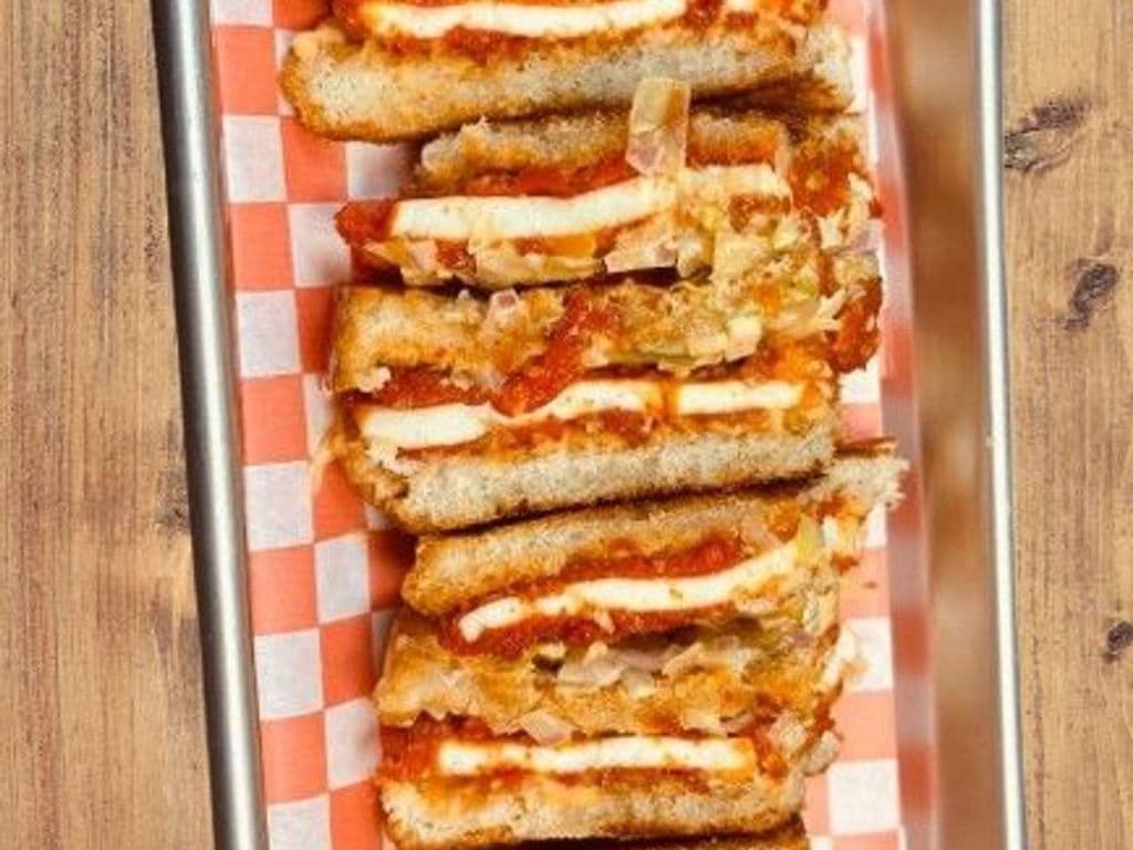 Crispy Paneer Sandwich