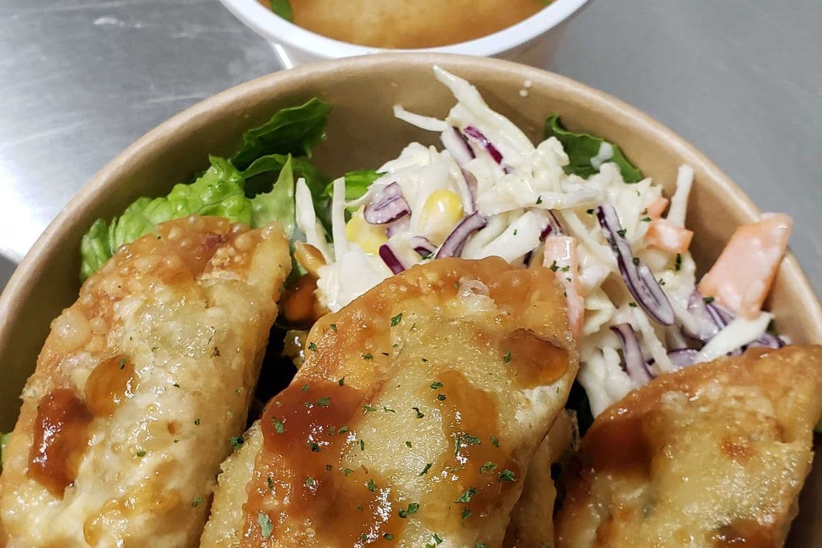 Pork-mandu bop(Rice bowl with Miso soup)