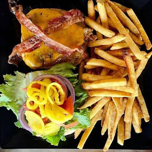 Harvest Chicken Burger Platter Combo / Combo de plateau de burger au poulet de récolte