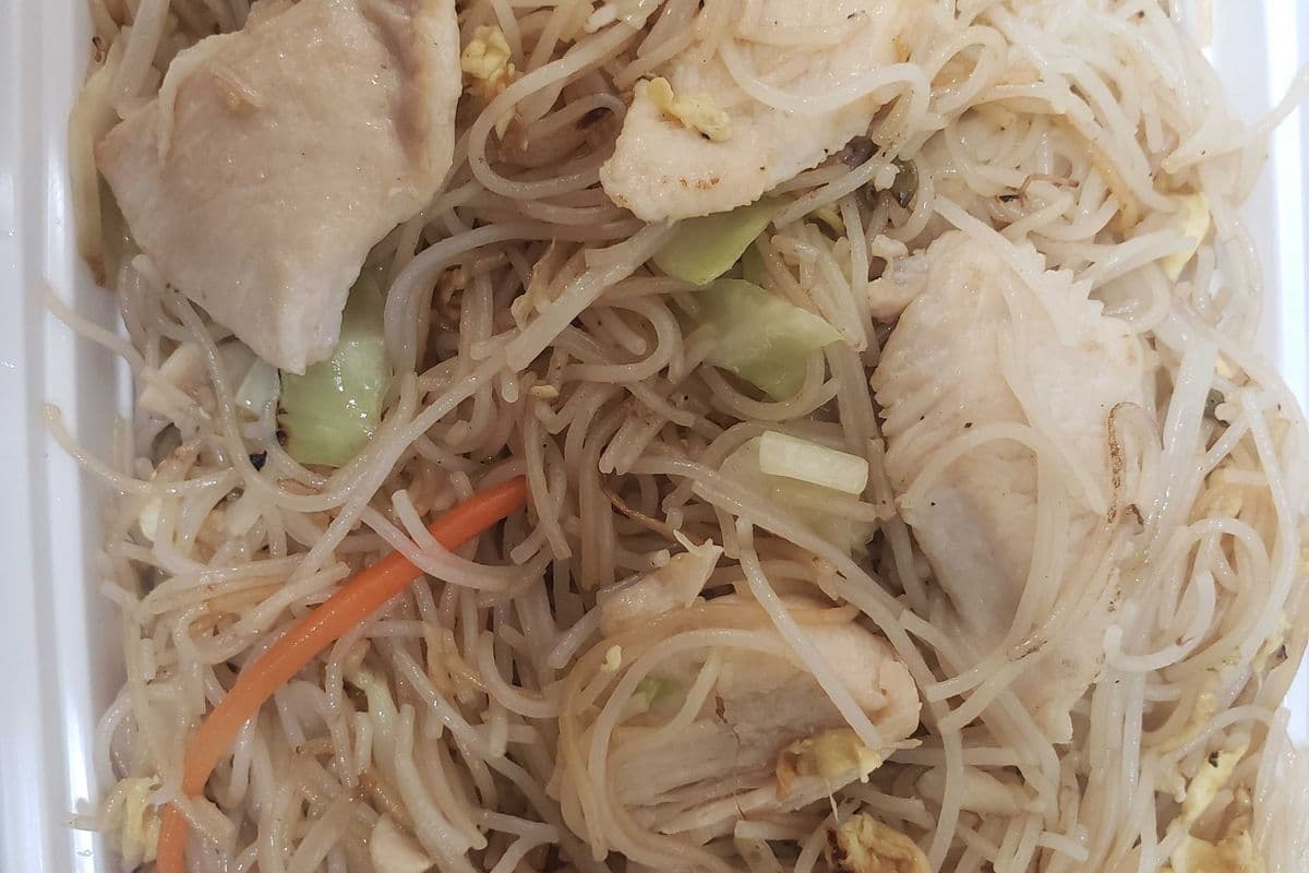 N9. Hometown Fried Vermicelli