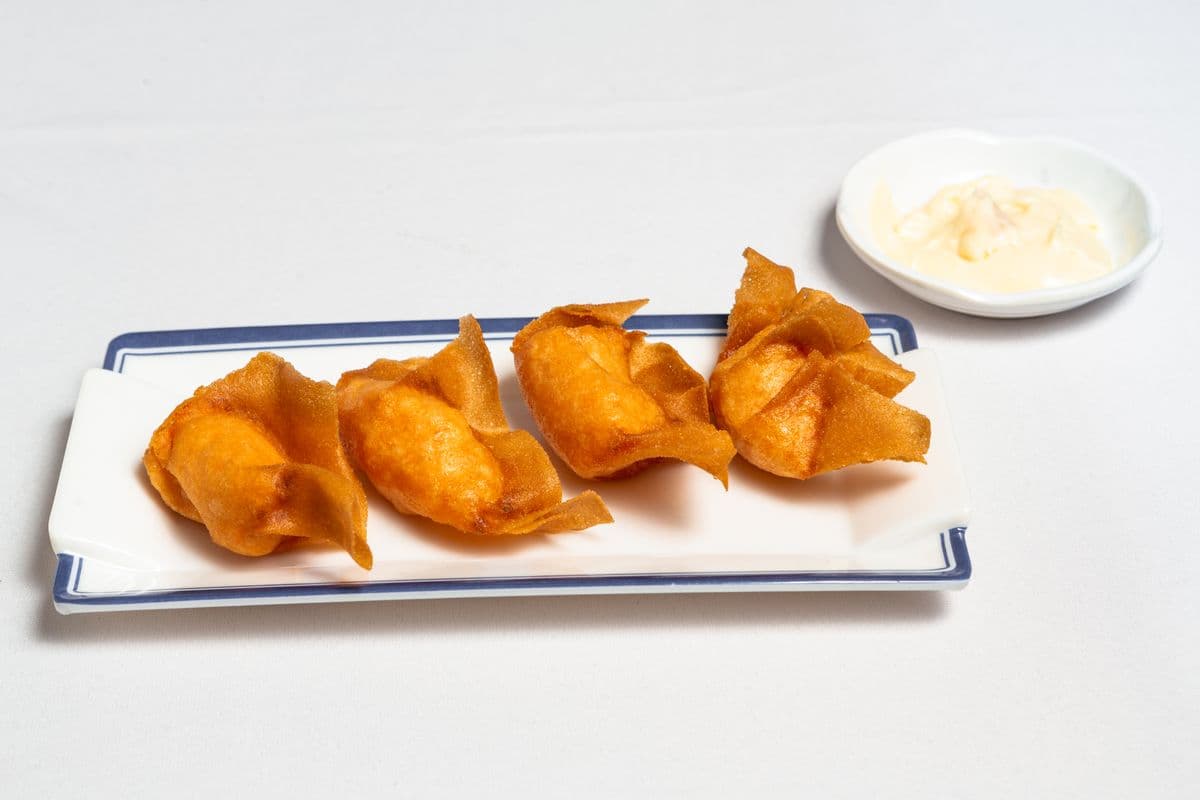 25. Deep-Fried Shrimp Dumplings/Salad Source