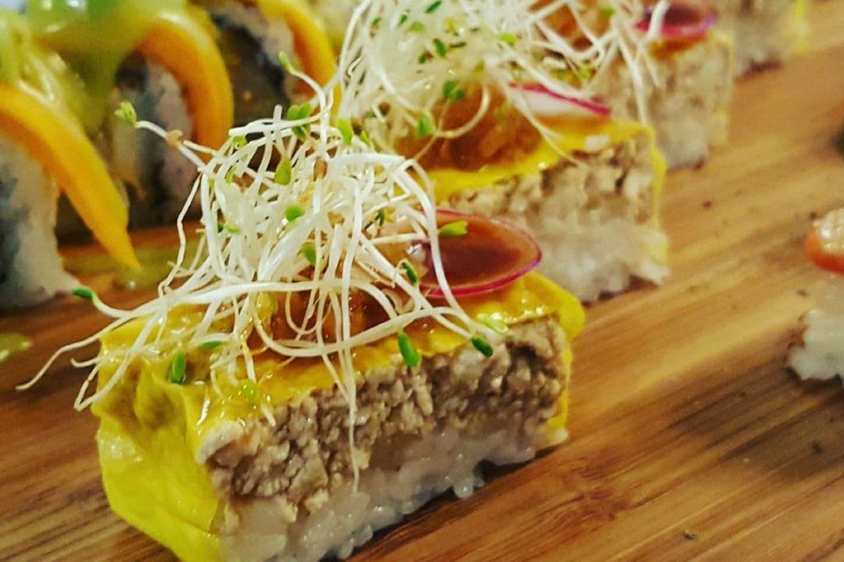 Tofu Oshi