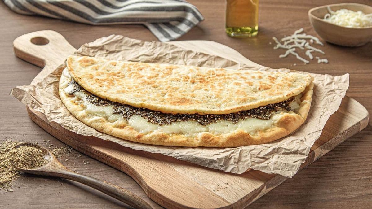 Zaatar & Cheese