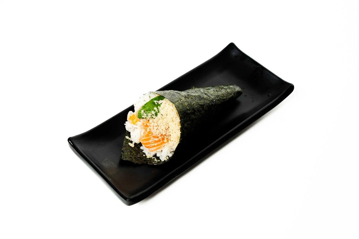 Spicy Salmon Hand Roll