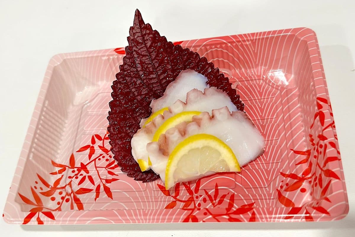 Octopus Sashimi (3 pcs)