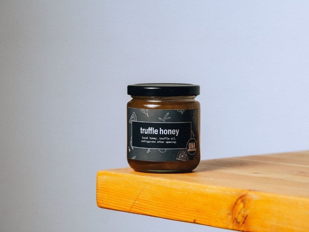 jar truffle honey