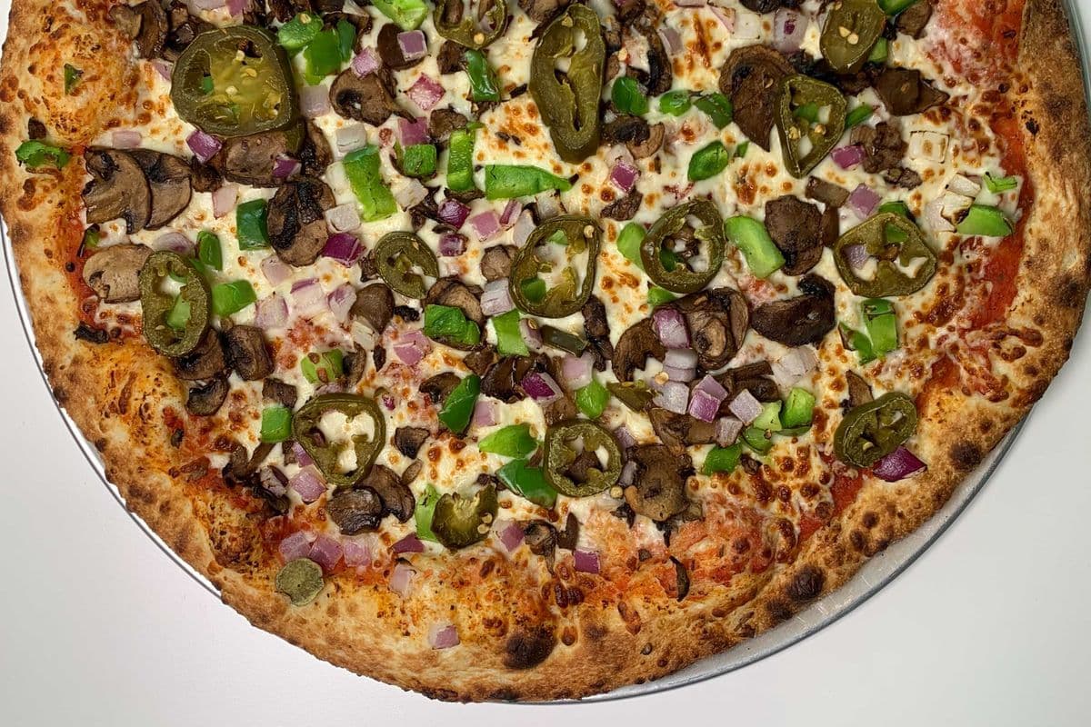 Loaded Veggie Big Love Pizza 🌶🍃