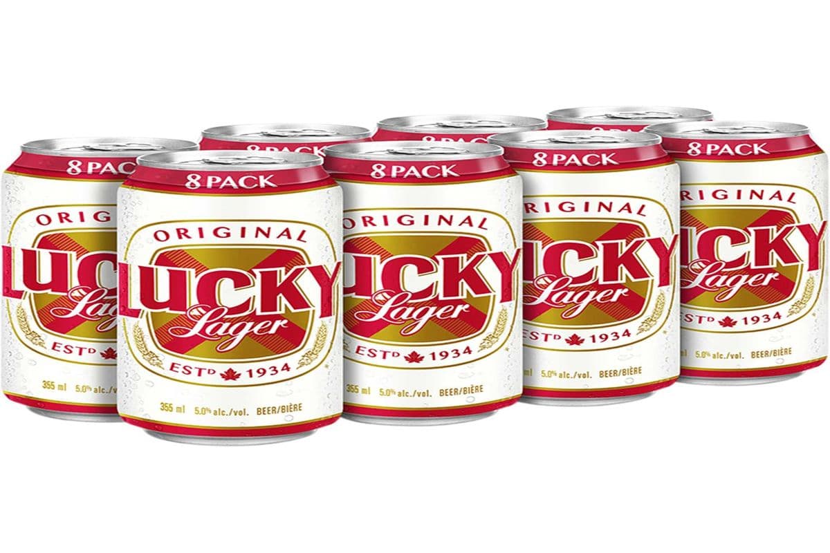 LUCKY LAGAR BEER 8 CANS (8 x 355ML)