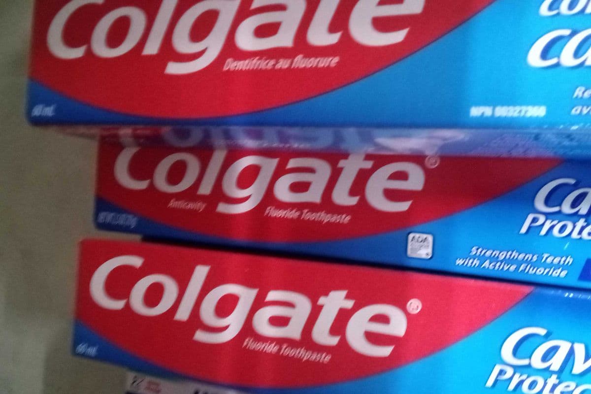 Colgate cavity protection toothpaste 60 ml