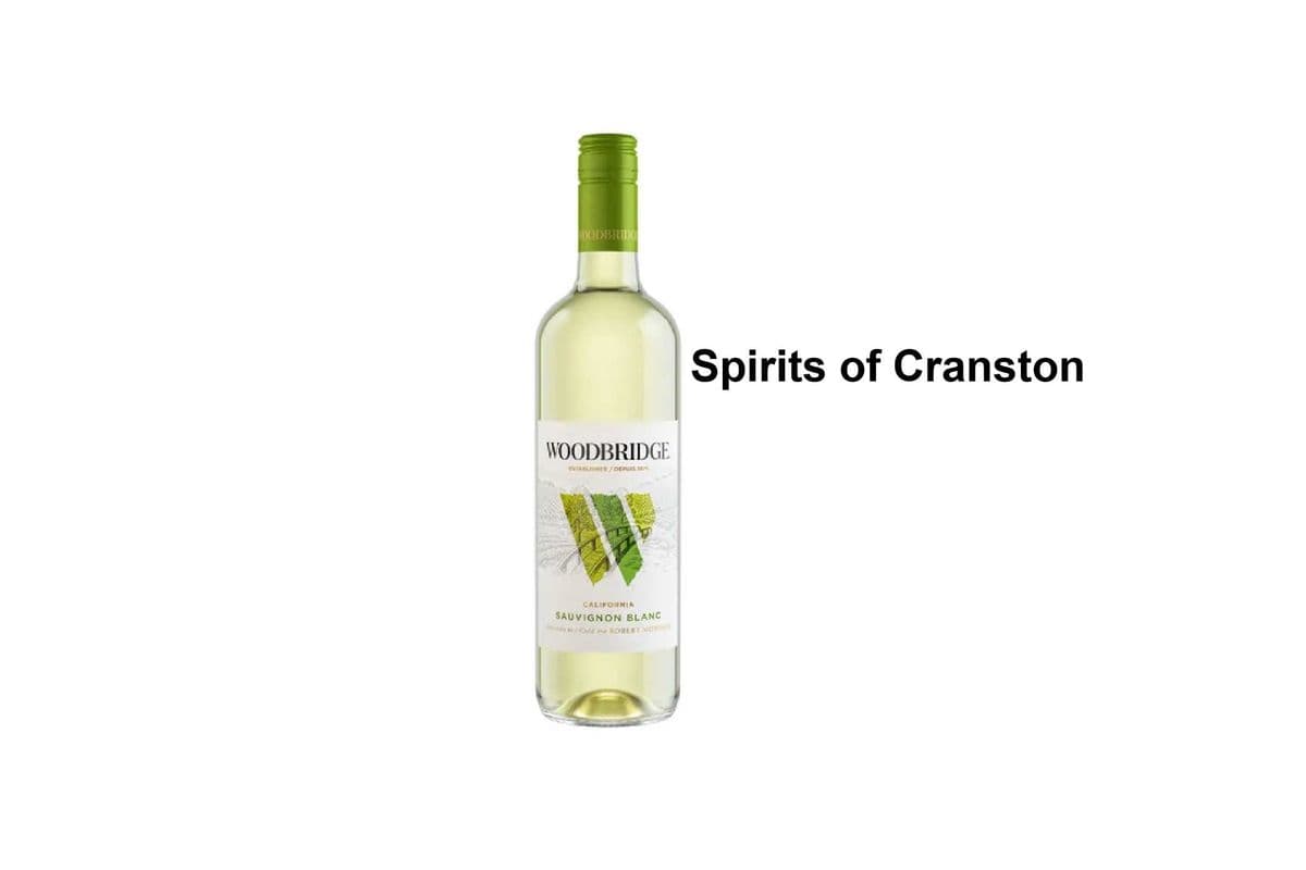 WOODBRIDGE SAUVIGNON BLANC 750ML (1 x 750ml)