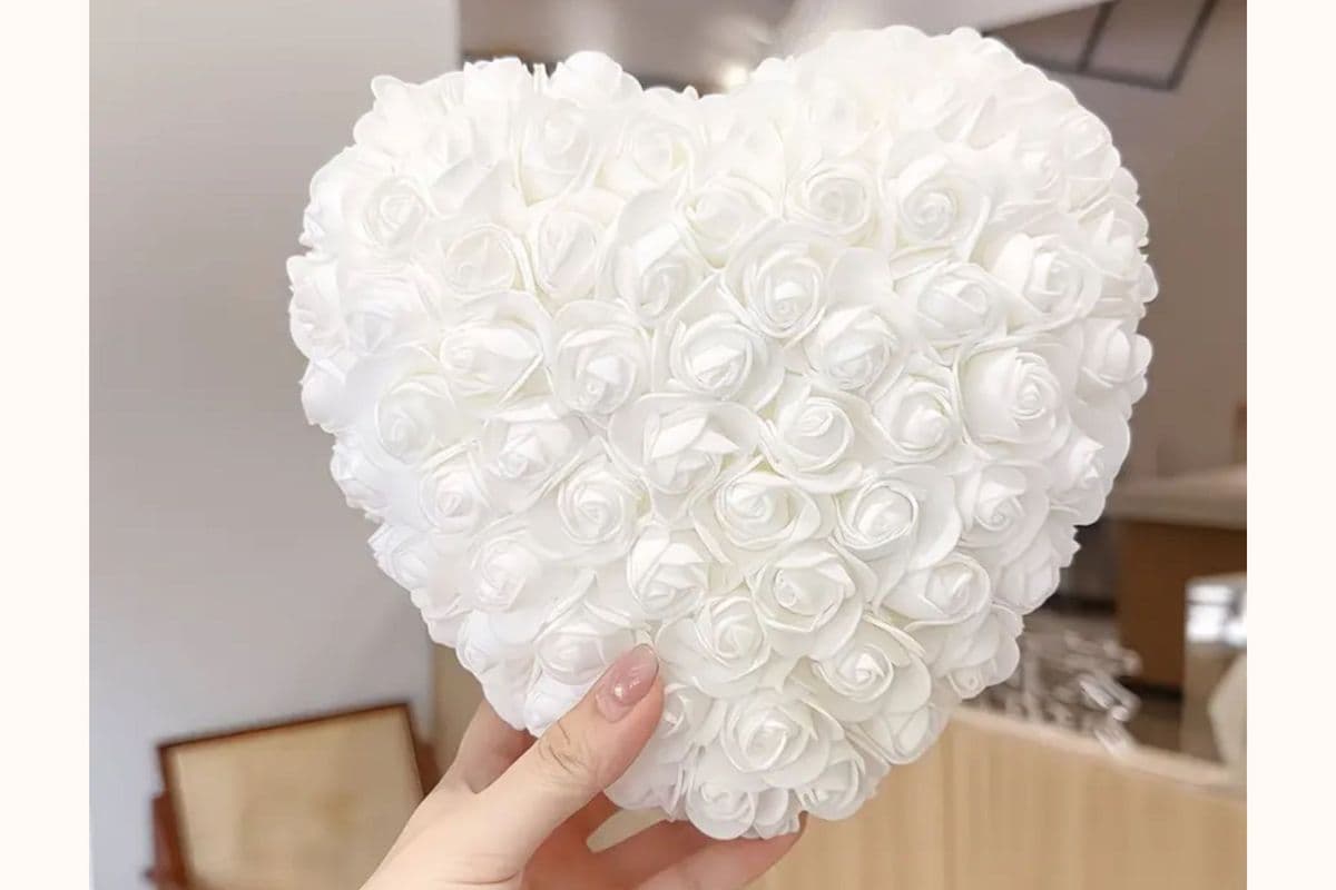 Rose Floral Heart - White