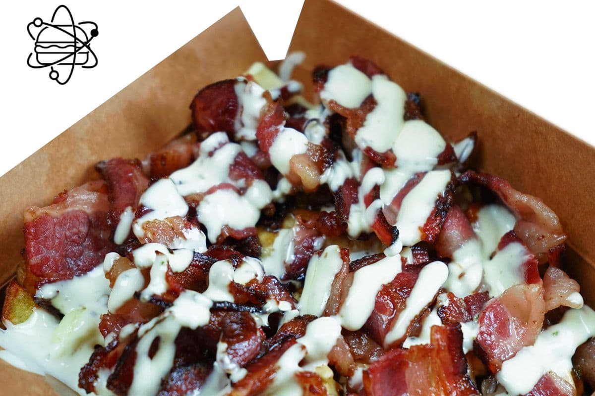 Beef Bacon Poutıne