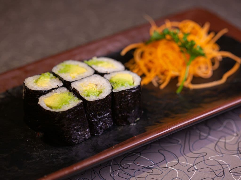 Avocado Roll(6pcs)