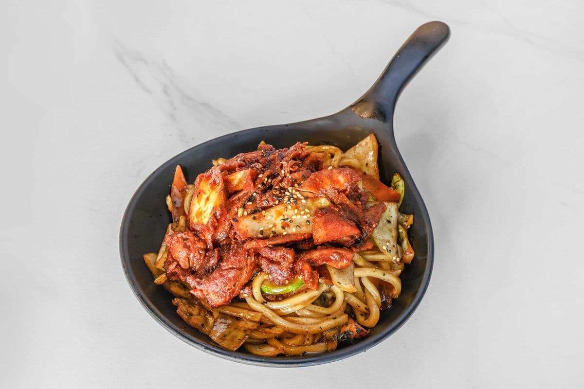 Buldak Wok Noodle (Hot Spicy Chicken WOK Noodle)