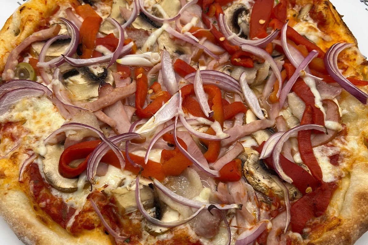 Large Pancetta Pizza