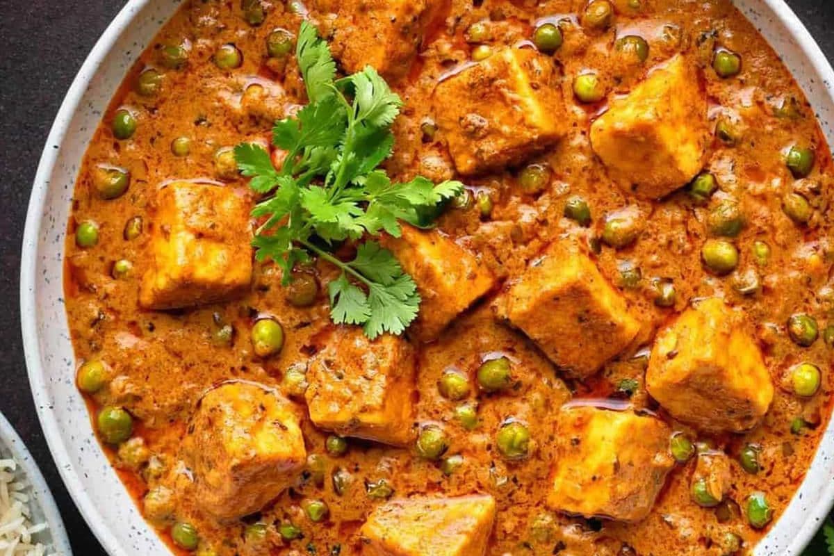 Matar Paneer (22oz)