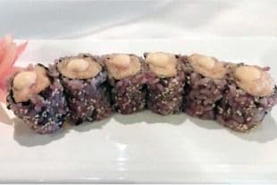 B4. Spicy Salmon Brown Rice Roll