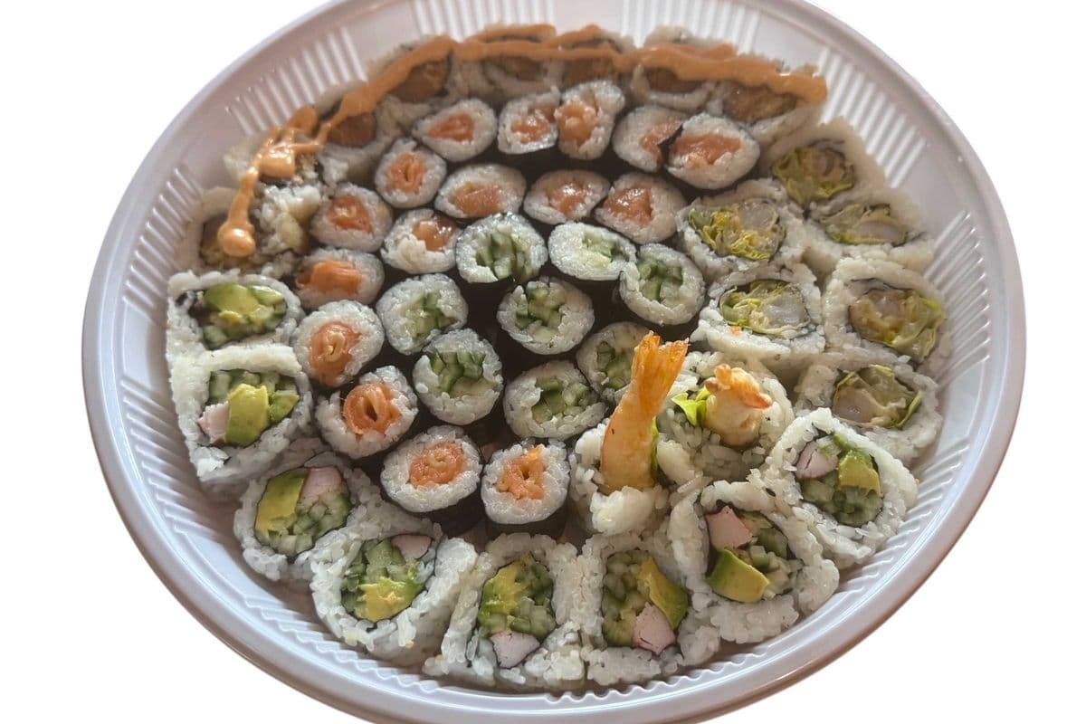 M5) Assorted Roll (48pcs)