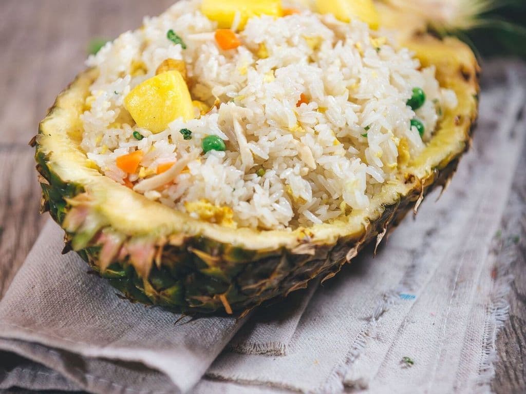 Chicken Fried Rice with Pineapple/D121