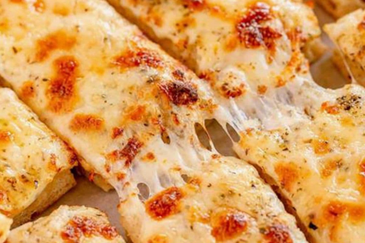 Garlic Bread with Cheese