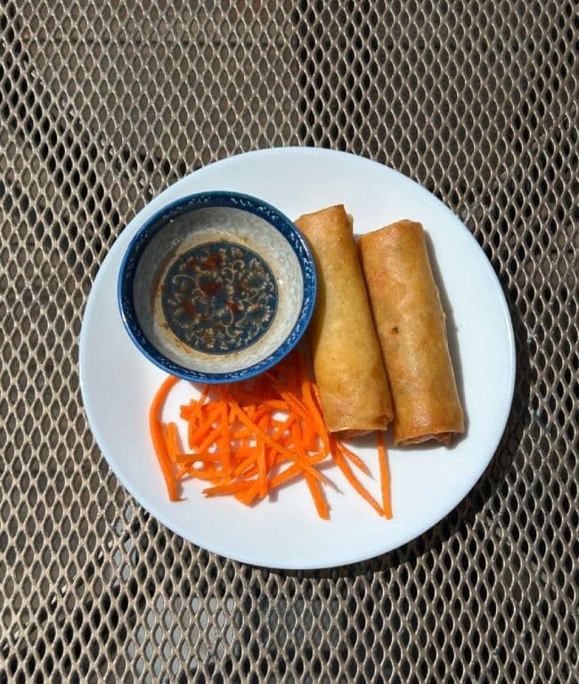 Rouleaux Impériaux Végétarien (2 mcx) / Vegetarian Imperial Rolls (2 pcs)