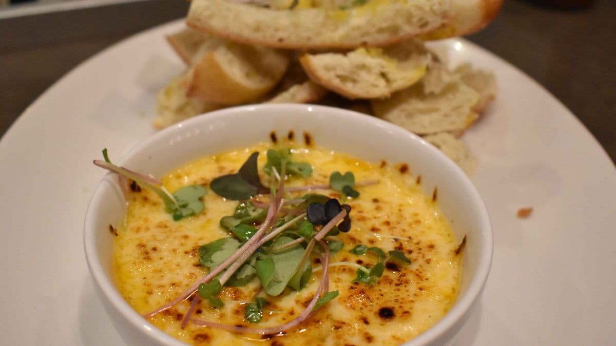 Warm Lobster, Crab, and Artichoke Dip