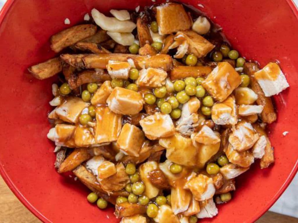 Poutine au poulet chaud / Hot Chicken Poutine
