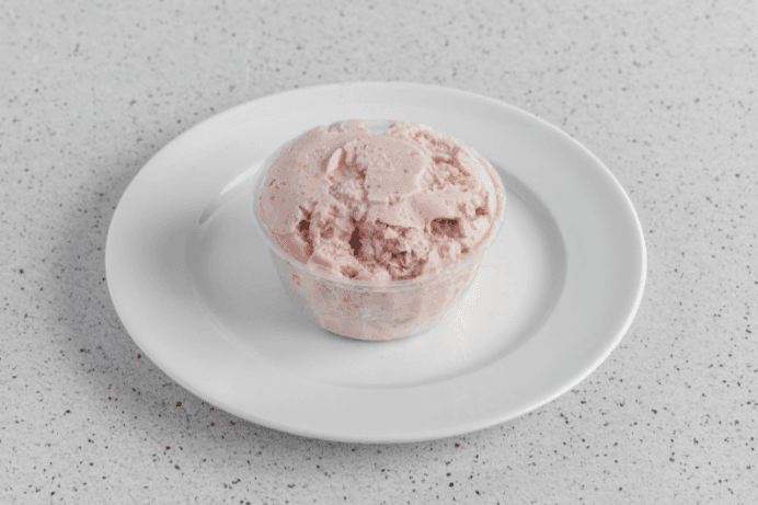 Gelato-Vanilla, strawberry cream, pistachio,