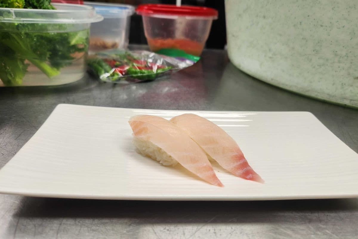 Tilapia Sushi (2pcs)