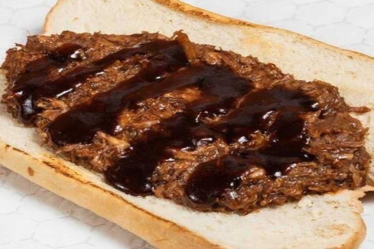 Sweet Memphis Pulled Pork Sandwich
