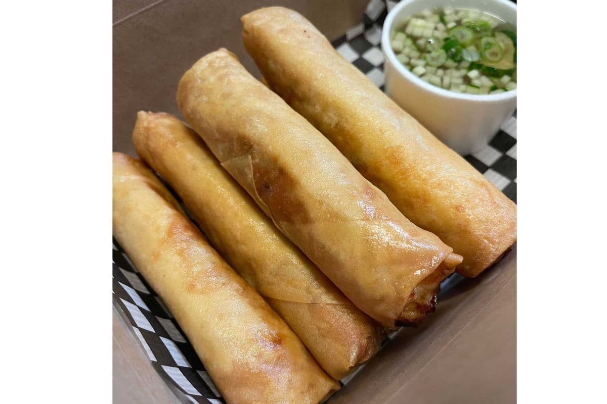 Vegetable Rolls (3 pcs)