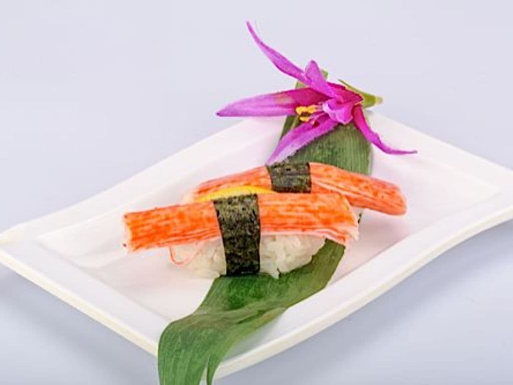 Crab Meat Sushi(2pcs)
