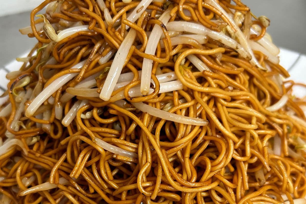 69. Chow Mein with Bean Sprouts