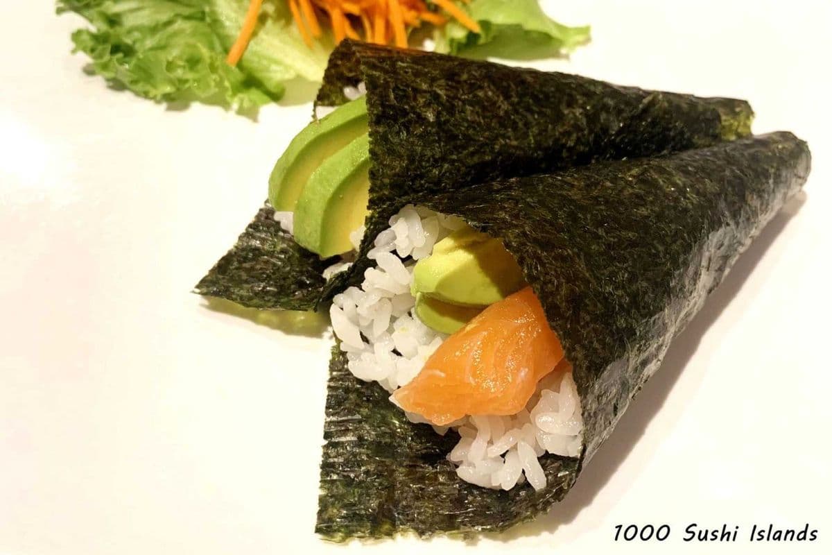 C26. Salmon Avocado Hand Roll (2 Pcs)