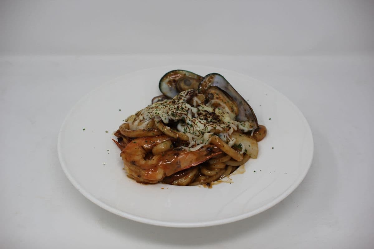 Seafood Cream Yaki Udon