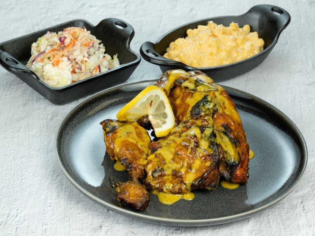 Half Chicken +2 Regular Sides