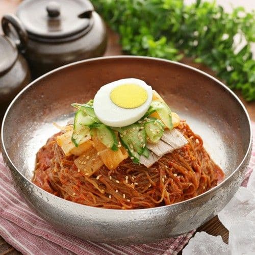 Bibim NaengMyeon / 비빔냉면
