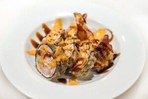 Maguro Ake Roll