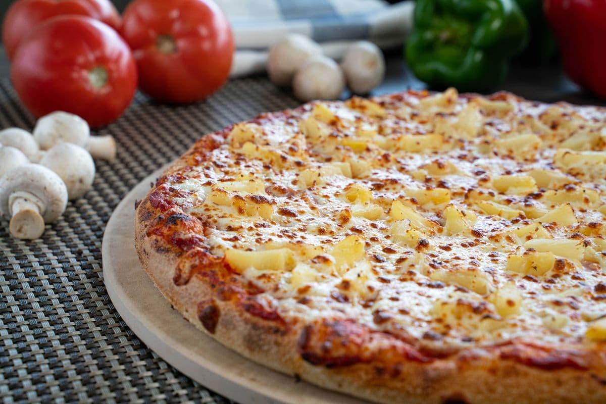 Medium Big Kahuna Pizza