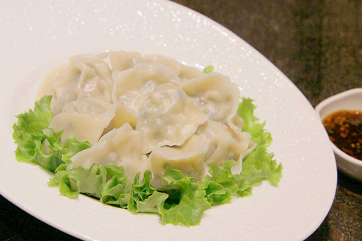 Boiled Chive and Pork Dumplings 韭菜豬肉水餃