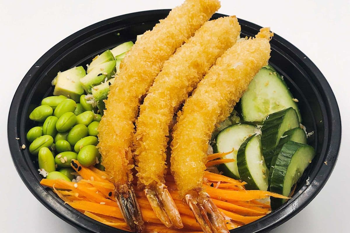 Bol poké aux crevettes tempura / Shrimp Tempura Poke Bowl