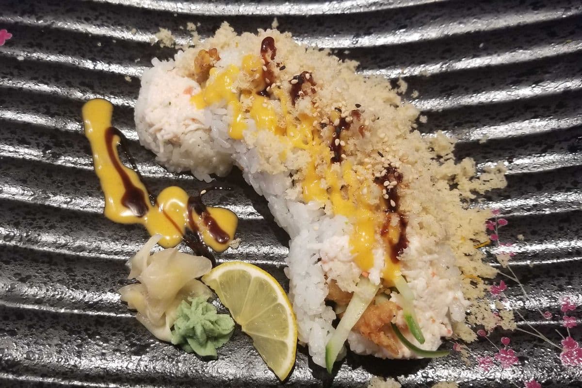 Crunch Dynamite Roll (6 pcs)