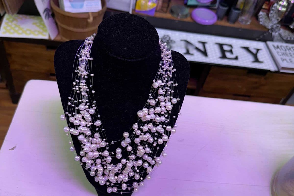 pearl necklace