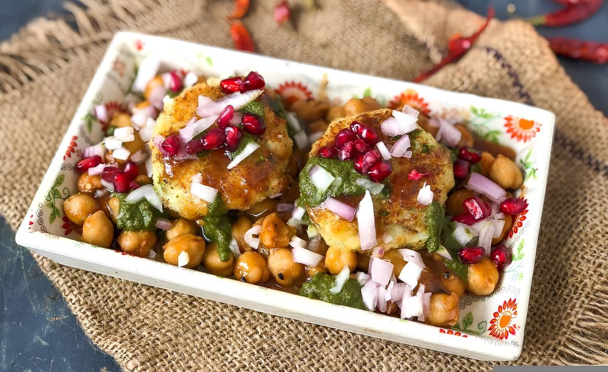 Aloo Tikki Chaat