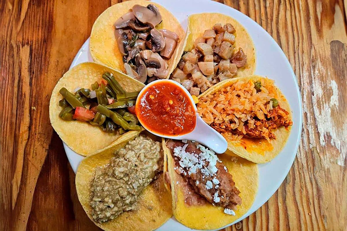 * 6 Veggie Tacos